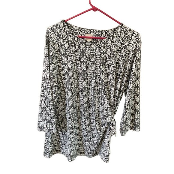 Chicos Womens Size 3 XL New Tunic Top Shirt Tie Wrap Side Black WHite Print 3/4 - Picture 1 of 3